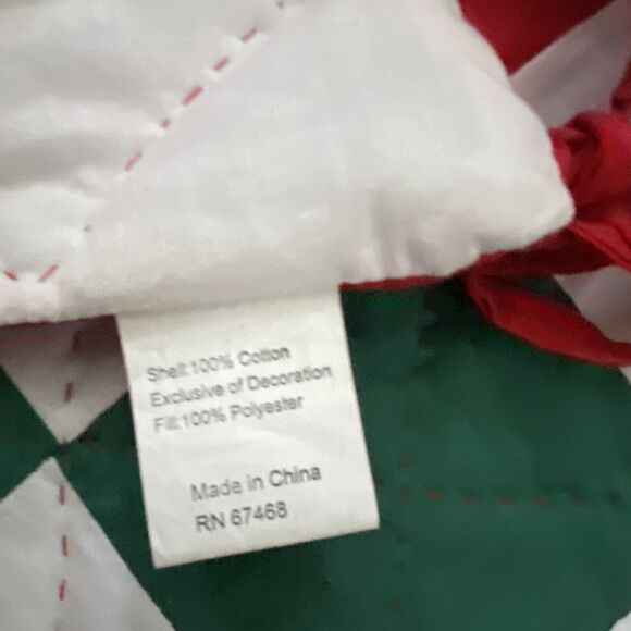 Vintage Patchwork Tree Skirt 50 inch Christmas Quilted NEW Old Stock Red Green - Picture 6 of 6